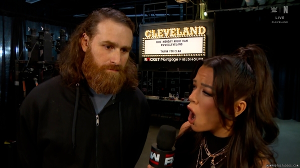 Click to view full size image
==============
wowraw20250203_00_03_18_25_Still306.jpg wowraw20250203_00_03_18_25_Still306.jpg