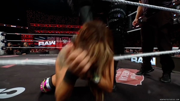 Click to view full size image
==============
wowraw20250210_00_01_32_15_Still258.jpg wowraw20250210_00_01_32_15_Still258.jpg