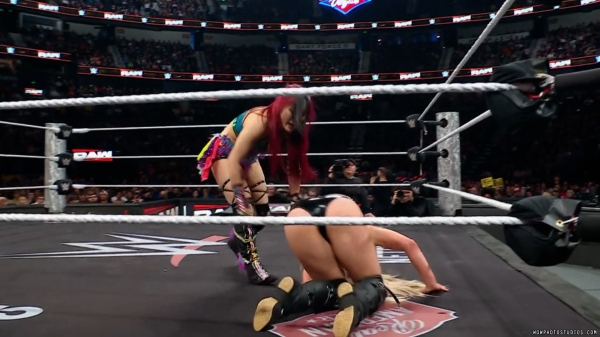 Click to view full size image
==============
wowraw20250210_00_01_44_25_Still332.jpg wowraw20250210_00_01_44_25_Still332.jpg