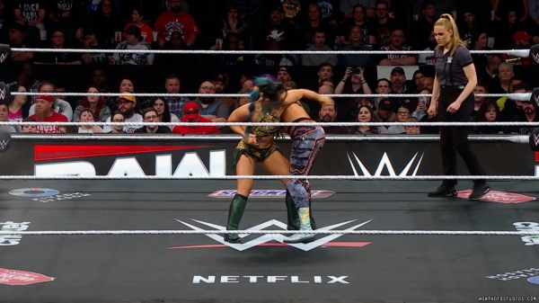 Click to view full size image
==============
wowraw20250210_00_02_38_15_Still520.jpg wowraw20250210_00_02_38_15_Still520.jpg