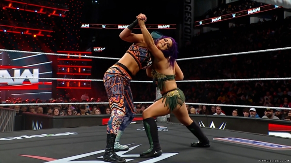 Click to view full size image
==============
wowraw20250210_00_02_40_05_Still530.jpg wowraw20250210_00_02_40_05_Still530.jpg