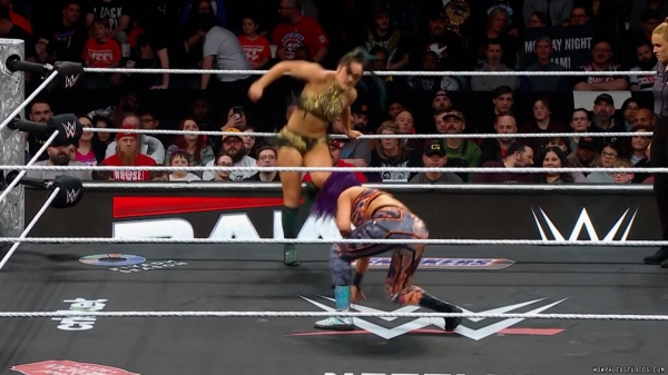 Click to view full size image
==============
wowraw20250210_00_02_45_00_Still559.jpg wowraw20250210_00_02_45_00_Still559.jpg