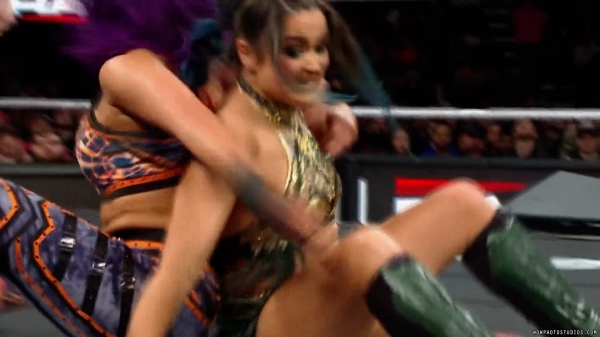 Click to view full size image
==============
wowraw20250210_00_02_45_15_Still562.jpg wowraw20250210_00_02_45_15_Still562.jpg