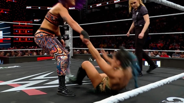 Click to view full size image
==============
wowraw20250210_00_02_47_00_Still571.jpg wowraw20250210_00_02_47_00_Still571.jpg