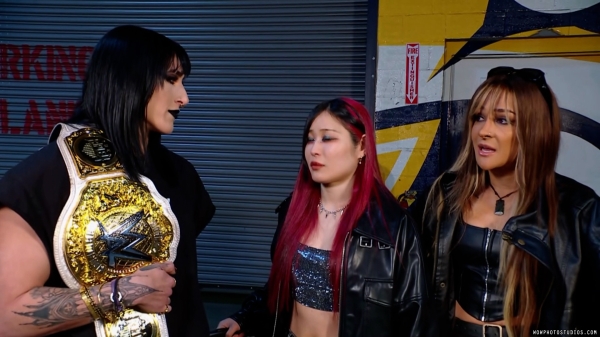 Click to view full size image
==============
wowraw20250210_00_06_10_10_Still1044.jpg wowraw20250210_00_06_10_10_Still1044.jpg