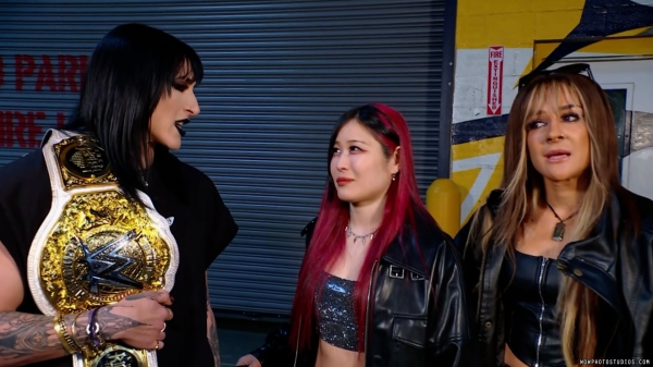 Click to view full size image
==============
wowraw20250210_00_06_10_15_Still1045.jpg wowraw20250210_00_06_10_15_Still1045.jpg