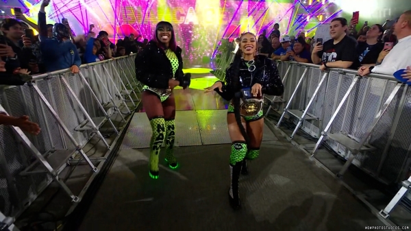 Click to view full size image
==============
wowsd20250124_00_03_01_10_Still308.jpg wowsd20250124_00_03_01_10_Still308.jpg