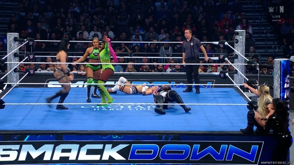 Click to view full size image
==============
wowsd20250124_00_03_21_00_Still411.jpg wowsd20250124_00_03_21_00_Still411.jpg