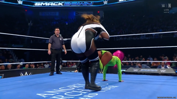 Click to view full size image
==============
wowsd20250124_00_03_31_15_Still474.jpg wowsd20250124_00_03_31_15_Still474.jpg