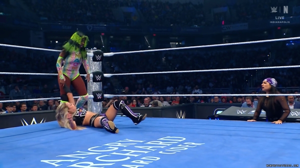 Click to view full size image
==============
wowsd20250131_00_06_03_05_Still638.jpg wowsd20250131_00_06_03_05_Still638.jpg