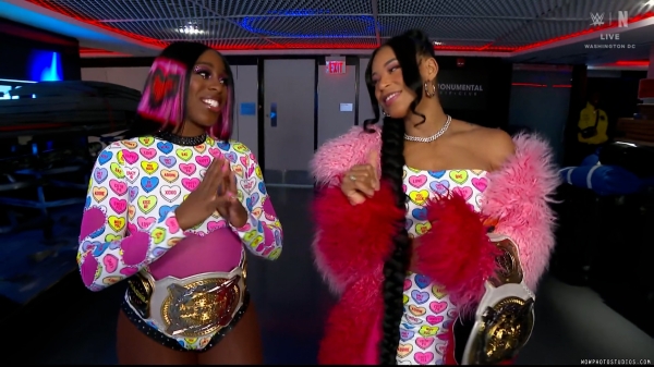 Click to view full size image
==============
wowsd20250214_00_01_06_20_Still010.jpg wowsd20250214_00_01_06_20_Still010.jpg