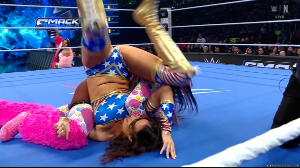 Click to view full size image
==============
wowsd20250214_00_01_20_05_Still069.jpg wowsd20250214_00_01_20_05_Still069.jpg