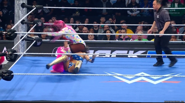 Click to view full size image
==============
wowsd20250214_00_01_20_20_Still072.jpg wowsd20250214_00_01_20_20_Still072.jpg