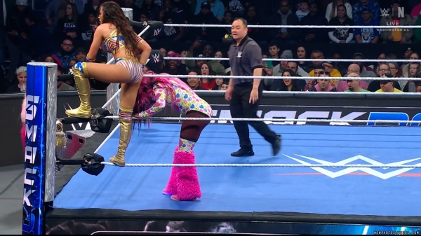 Click to view full size image
==============
wowsd20250214_00_01_46_00_Still225.jpg wowsd20250214_00_01_46_00_Still225.jpg