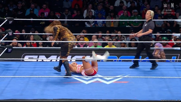 Click to view full size image
==============
wowsd20250214_00_05_37_00_Still397.jpg wowsd20250214_00_05_37_00_Still397.jpg