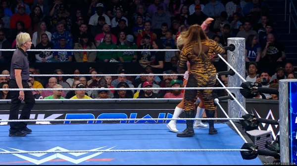 Click to view full size image
==============
wowsd20250214_00_05_50_20_Still476.jpg wowsd20250214_00_05_50_20_Still476.jpg