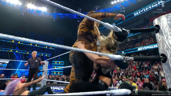 Click to view full size image
==============
wowsd20250214_00_06_35_20_Still737.jpg wowsd20250214_00_06_35_20_Still737.jpg