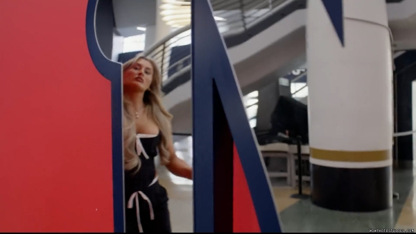 Click to view full size image
==============
wowsd20250221_00_00_05_05_Still001.jpg wowsd20250221_00_00_05_05_Still001.jpg