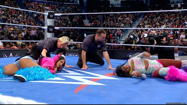 Click to view full size image
==============
wowsd20250221_00_04_33_05_Still576.jpg wowsd20250221_00_04_33_05_Still576.jpg