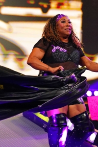 TNAiMPACT2606_Knockouts1Contenders_BattleRoyal-WM-32.jpg