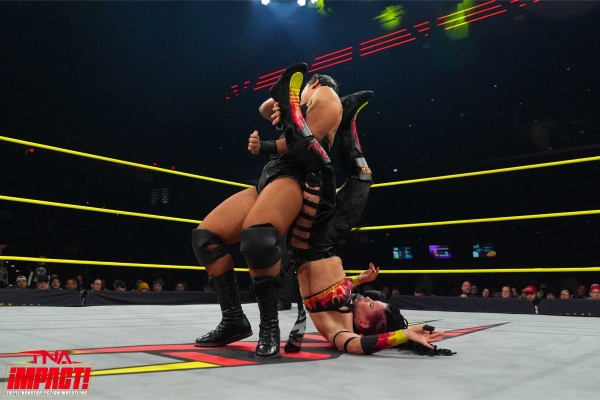 Click to view full size image
==============
TNAiMPACT2507_SavannahEvans_vs_MashaSlamovich-WM-15.jpg TNAiMPACT2507_SavannahEvans_vs_MashaSlamovich-WM-15.jpg