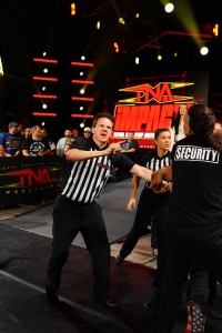 TNAiMPACT2509_ManceWarner_w-_StephDeLander_vs_SamiCallihan-WM-21.jpg