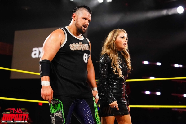 TNAiMPACT2511_EddieEdwards_w-_AlishaEdwards_vs_LeonSlater-WM-20.jpg