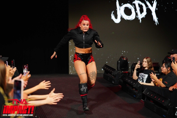 Click to view full size image
==============
TNAiMPACT2524_Womens_8_4_1_Match-WM-17.jpg TNAiMPACT2524_Womens_8_4_1_Match-WM-17.jpg