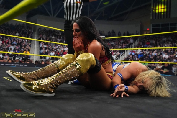 TNAGenesis2025_TessaBlanchard_vs_JordynneGrace-WM-33.jpg