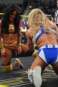 TNAGenesis2025_TessaBlanchard_vs_JordynneGrace-WM-35.jpg