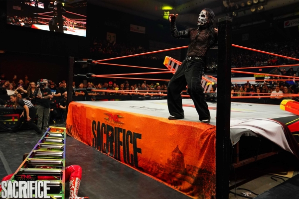 TNASacrifice2025_JeffHardy_vs_Moose_w-_AlishaEdwards-WM-23.jpg