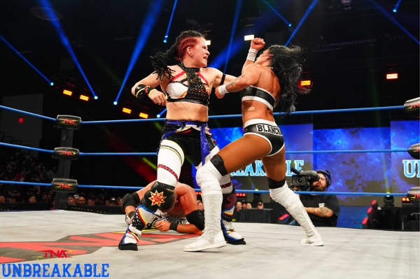 TNAUnbreakable2025_FrankieKazarian_TessaBlanchard_vs_MashaSlamovich_JoeHendry-WM-50.jpg