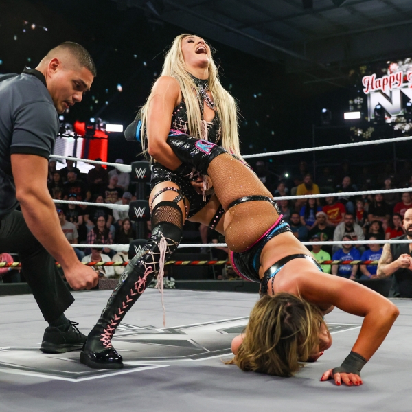 Click to view full size image
==============
006_NXT_12232025AK_22249.jpg 006_NXT_12232025AK_22249.jpg