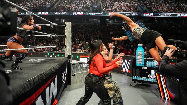 Click to view full size image
==============
057_RAW_12192025RW_15148.jpg 057_RAW_12192025RW_15148.jpg