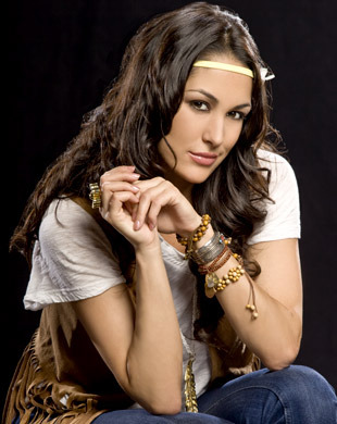 22681_Brie_Bella_-_Fabulous_Fringe_370_122_685lo.jpg